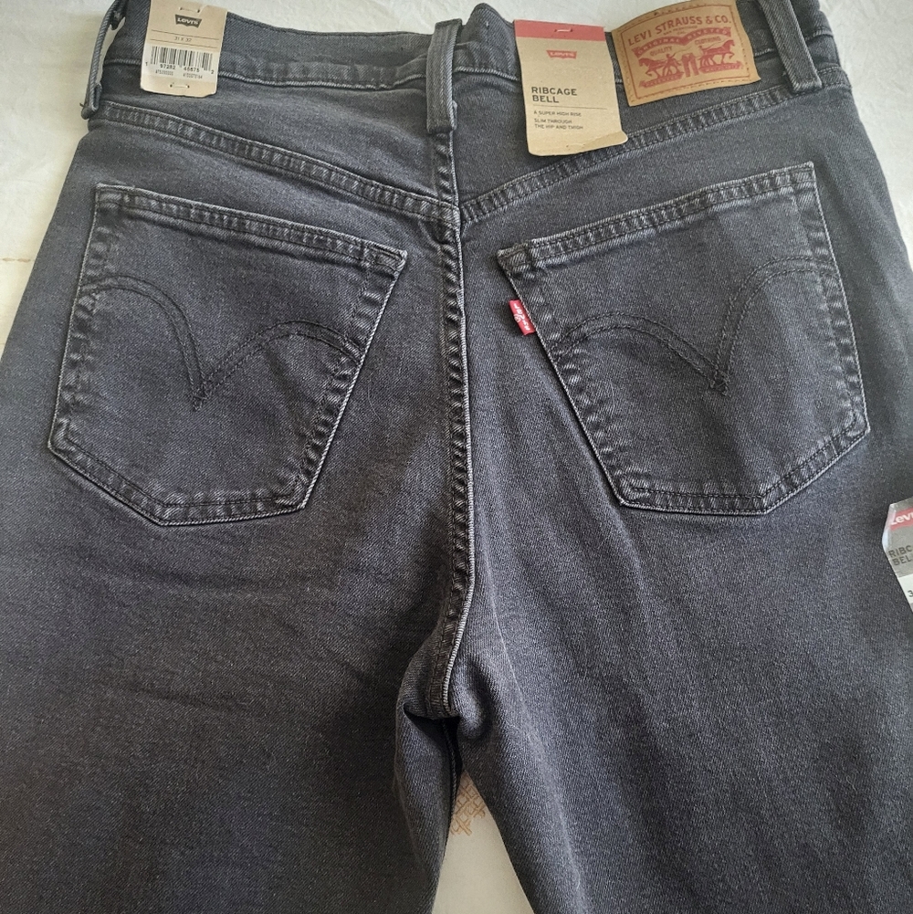 Levi's Women's Faded Black Ribcage Bell Jeans